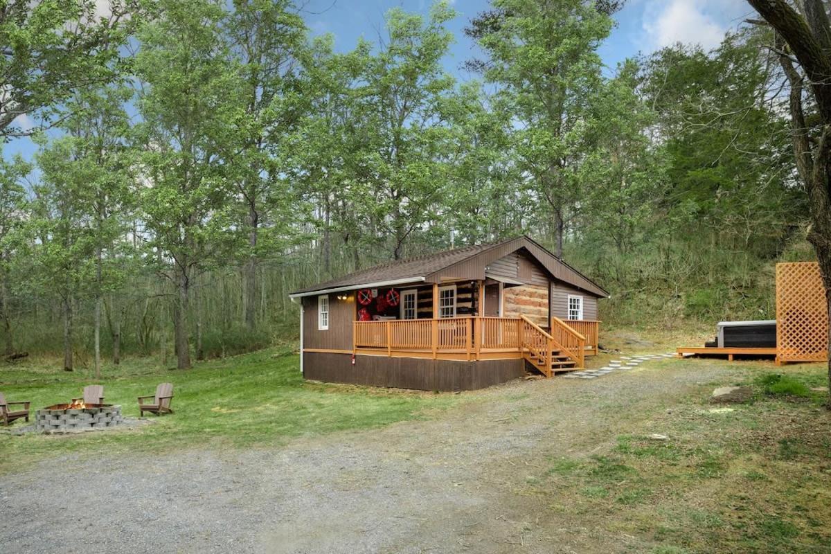 Creekside Cabin W Hot Tub, Fire Pit, Grill, Wifi! Basye Buitenkant foto